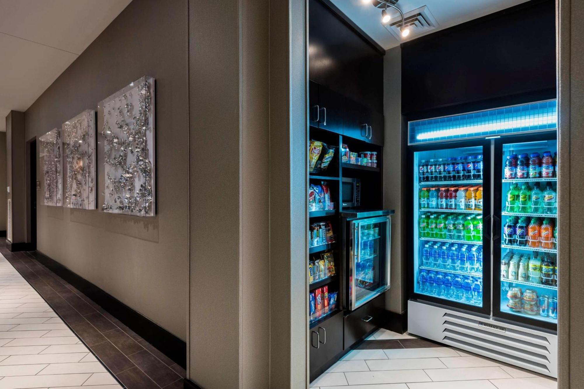 Residence Inn By Marriott Boston Logan Airport/Chelsea Buitenkant foto